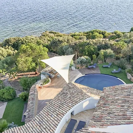 Villa Pierre Puccinelli Вилла *